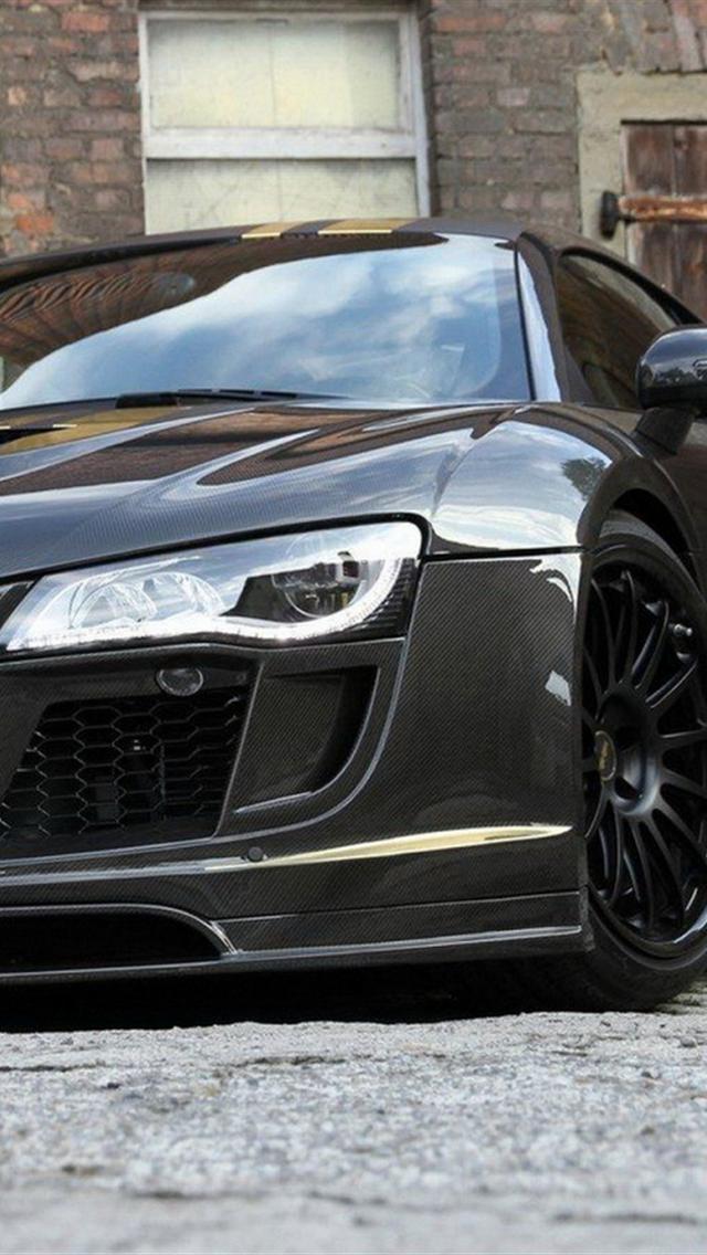 The iPhone Wallpapers » Black Audi R8