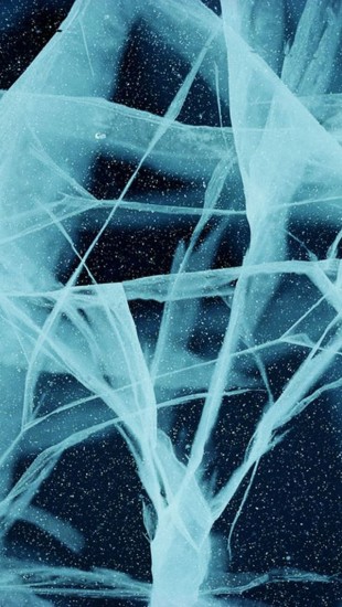 Ice Fractures